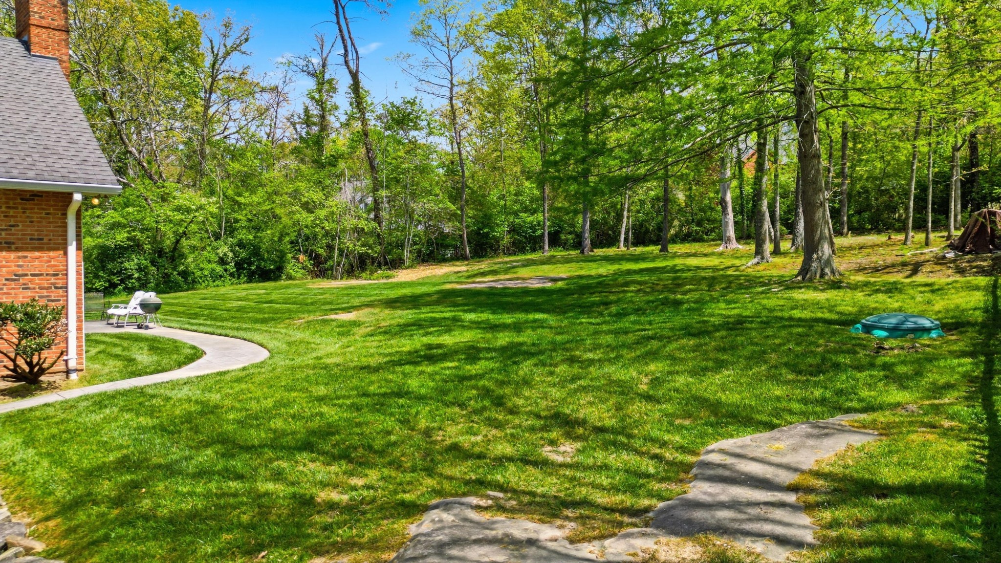15 Middle Creek Road Signal Mountain, TN 37377 - Photo 19 of 24 Gallery Image 19