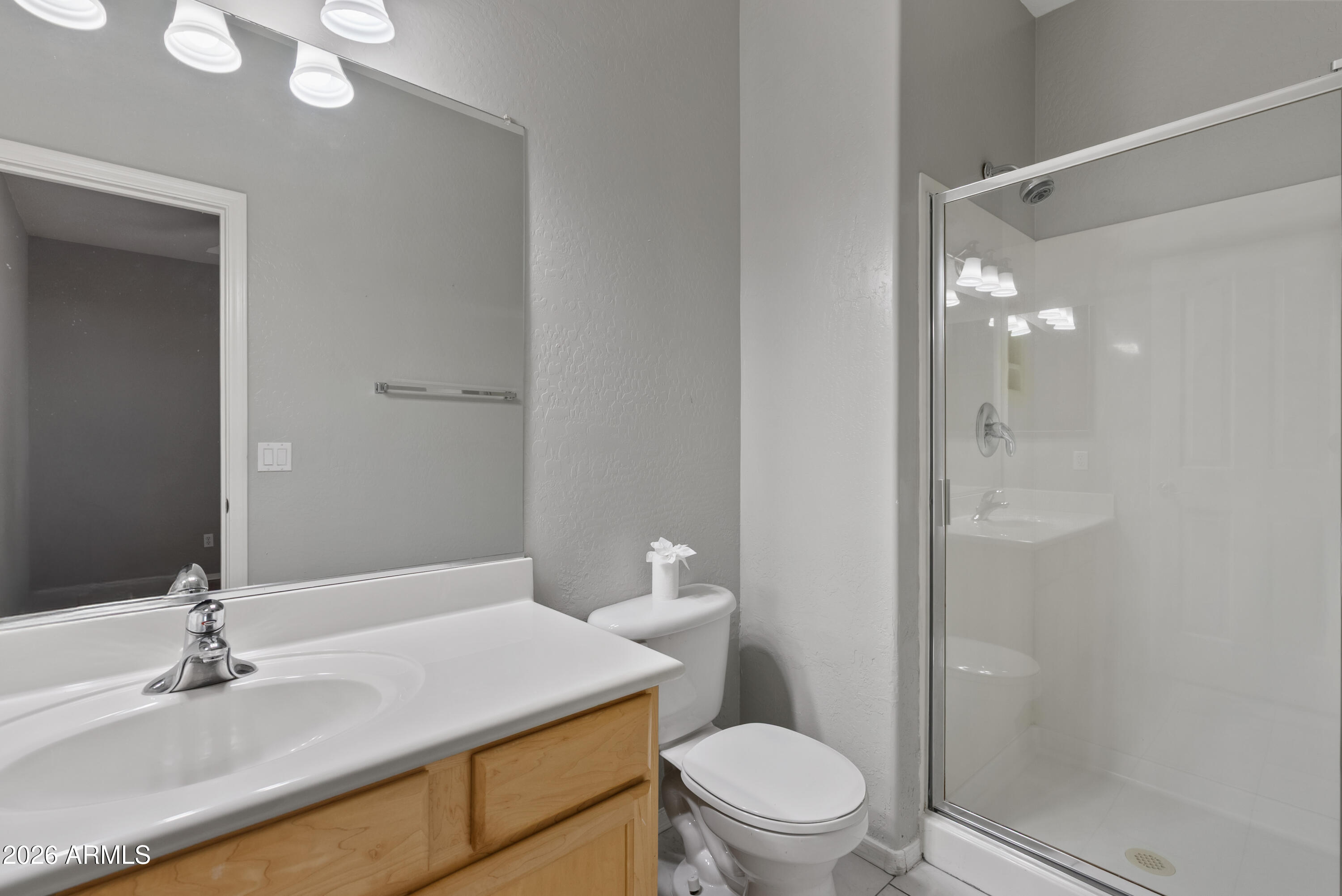 6280 South Sinova Court Gilbert, AZ 85298 - Photo 25 of 58 2nd downstairs bathroom