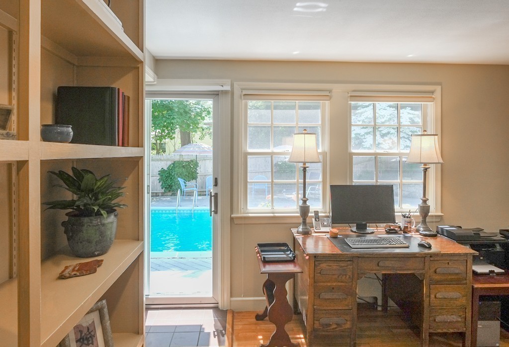 21 Davelin Road Wayland, MA 01778 - Photo 14 of 27 Gallery Image 14