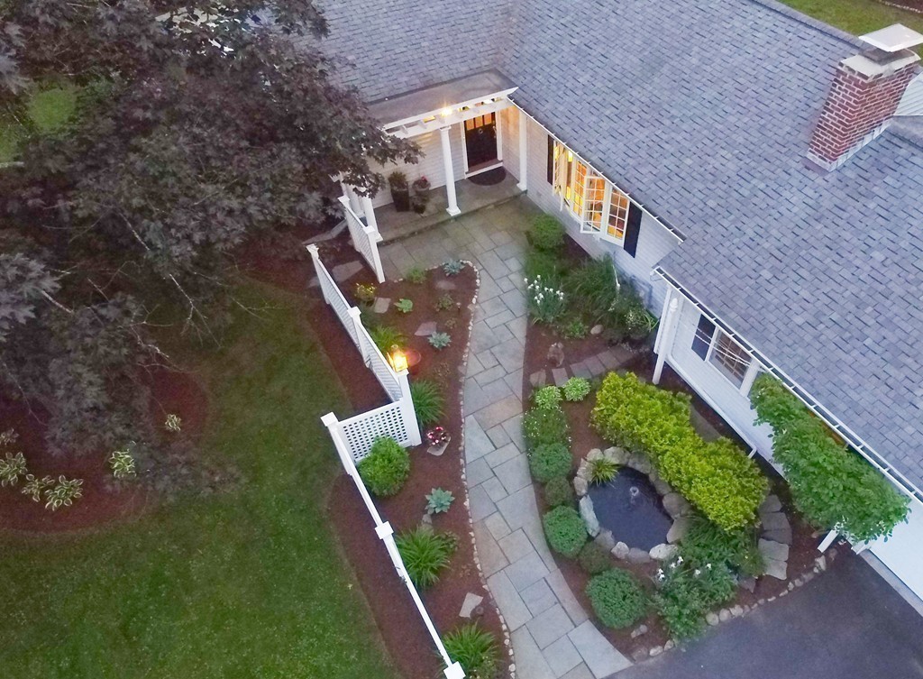 21 Davelin Road Wayland, MA 01778 - Photo 24 of 27 Gallery Image 24
