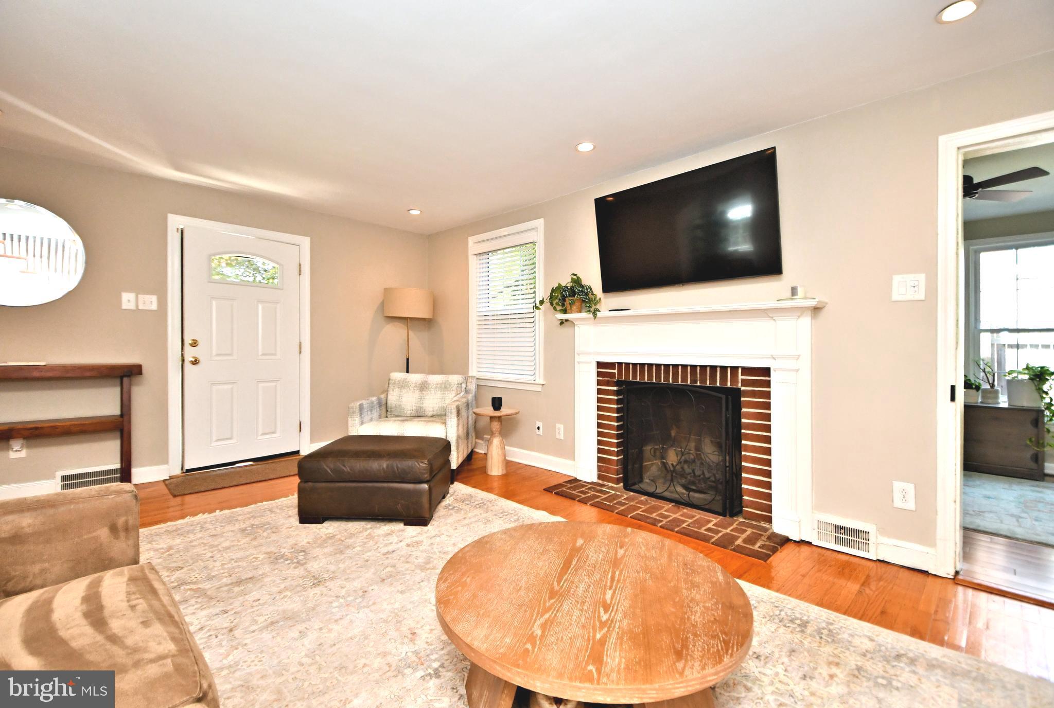 536 Beaver Road Glenside, PA 19038 - Photo 5 of 34 Gallery Image 5