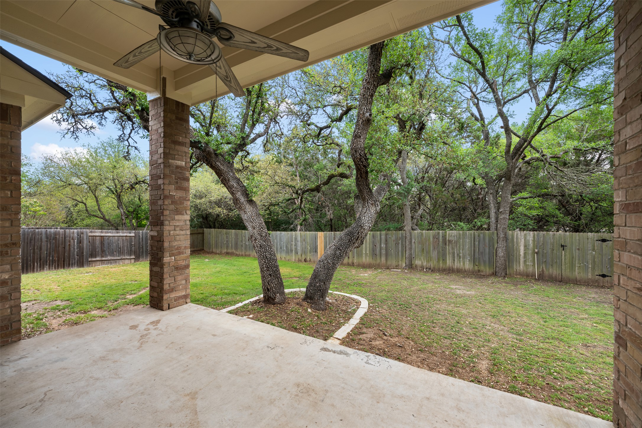 6825 Hansa Loop Austin, TX 78739 - Photo 31 of 37