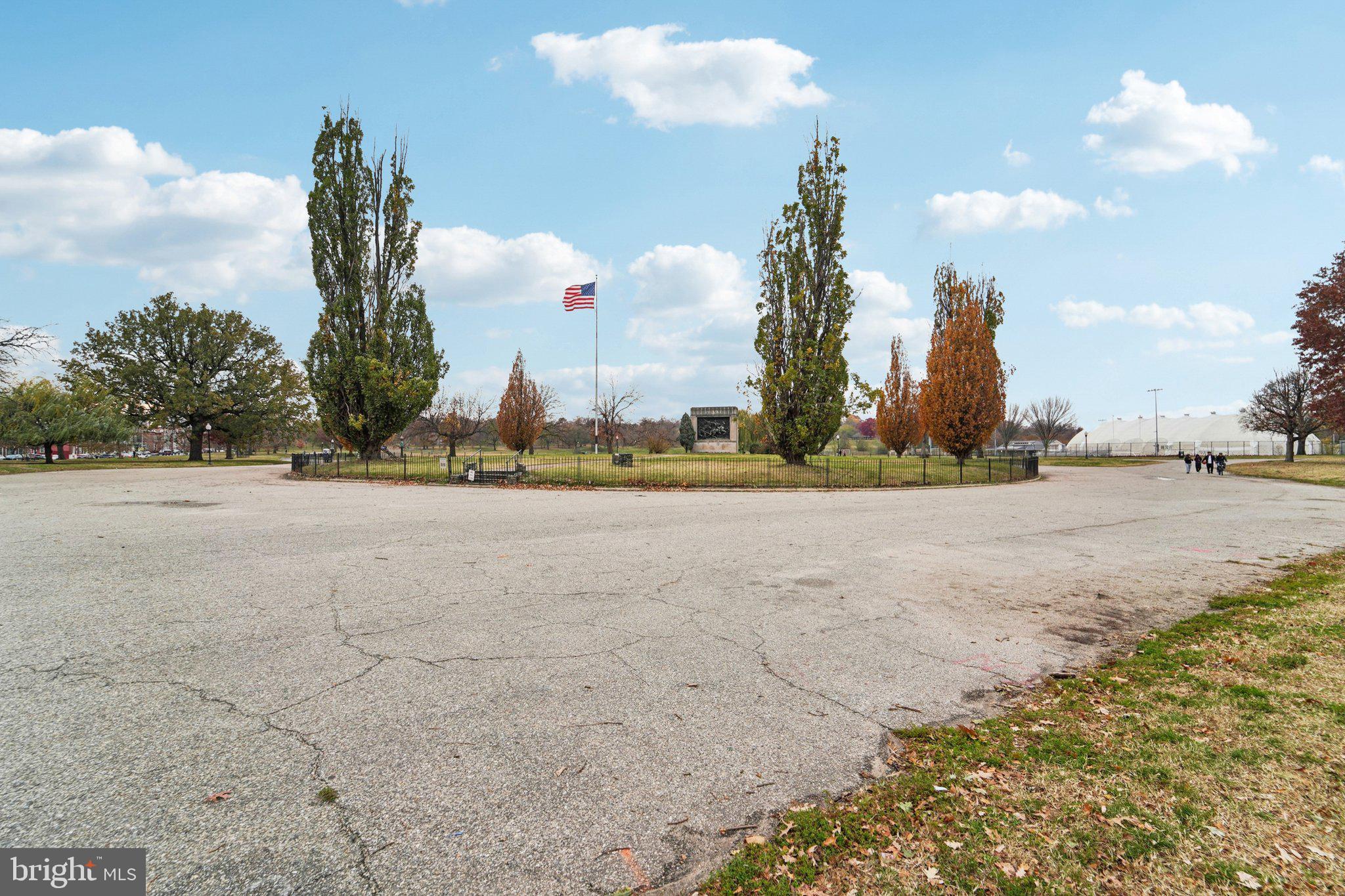 3929 Hudson Street Baltimore, MD 21224 - Photo 41 of 48 a view of a basketball court