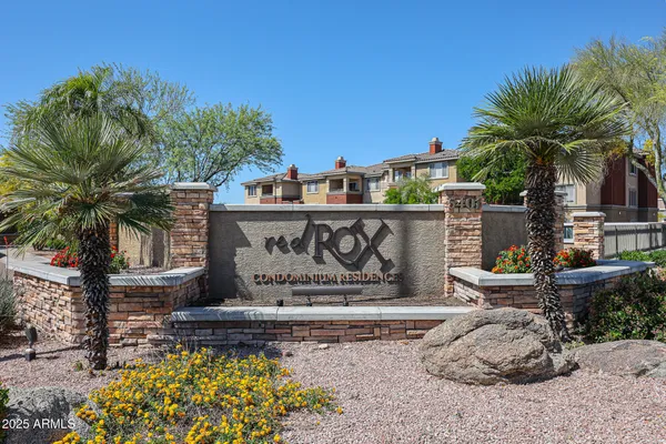 $1,400 | 5401 East Van Buren Street, Unit 2022, Phoenix, AZ 85008