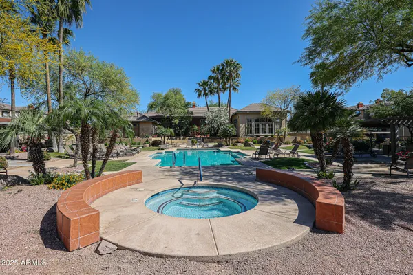 $1,400 | 5401 East Van Buren Street, Unit 2022, Phoenix, AZ 85008