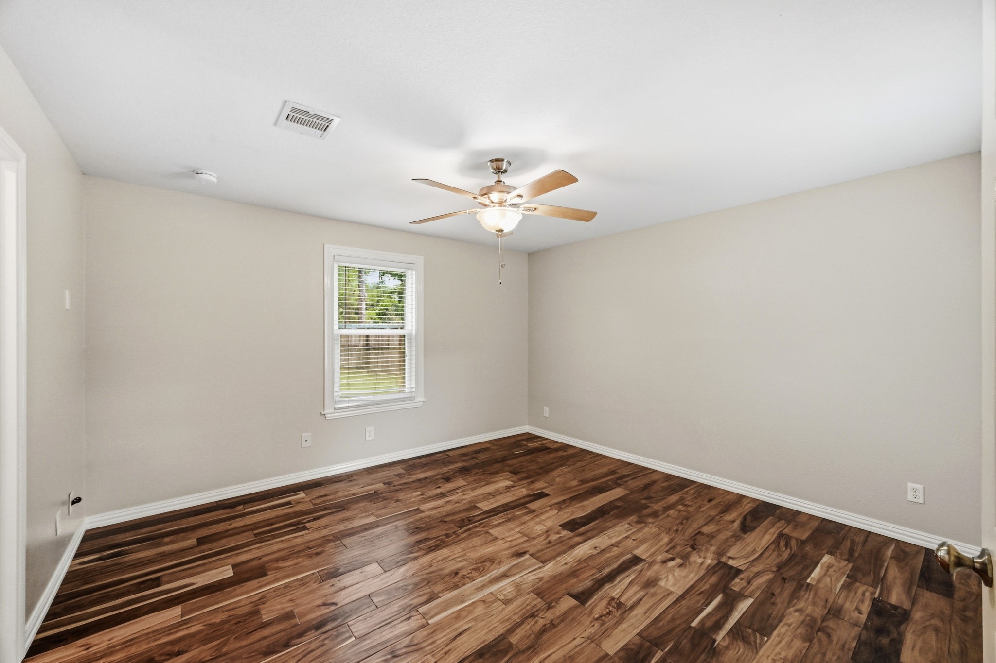 3602 Sweet Gum Spring, TX 77388 - Photo 15 of 30 a view of an empty room with a window