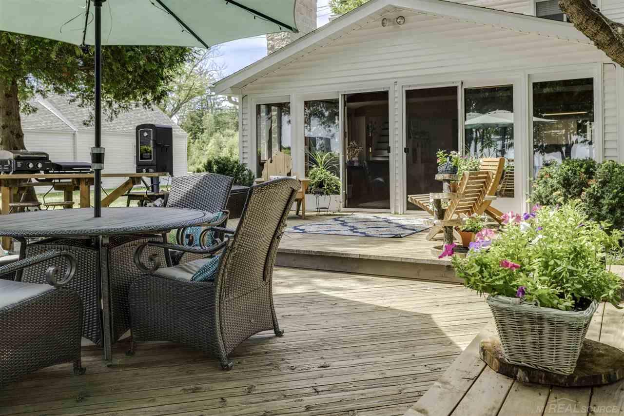 6779 Lakeshore Road Lexington, MI 48450 - Photo 11 of 59 Lakeside Deck