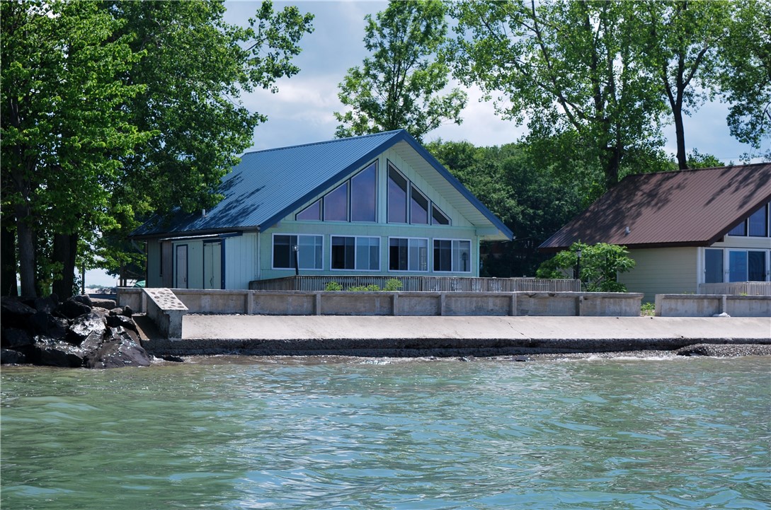 "The Lure with The Swan on the right, both are for