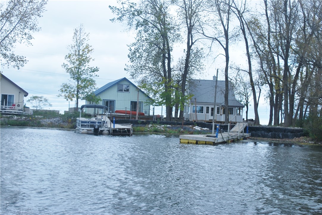 9294 Crescent Beach Wolcott, NY 14590 - Photo 37 of 48 Swan & Lure