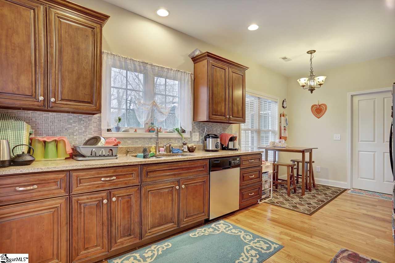 1254 Dyar Road Seneca, SC 29672 - Photo 12 of 30 Gallery Image 12