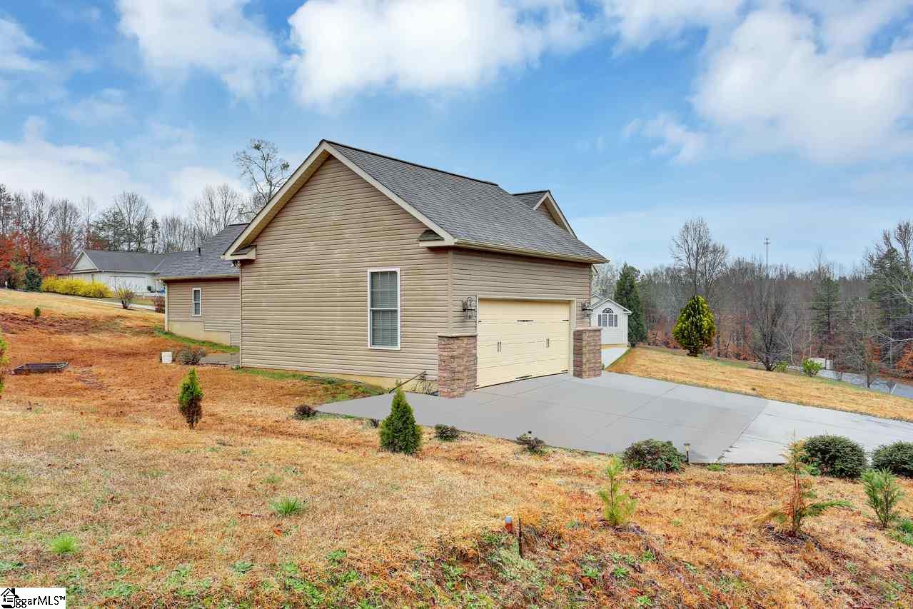1254 Dyar Road Seneca, SC 29672 - Photo 27 of 30 Gallery Image 27