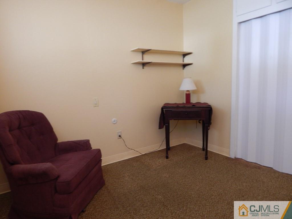 11 Dobson Road Edison, NJ 08817 - Photo 9 of 16