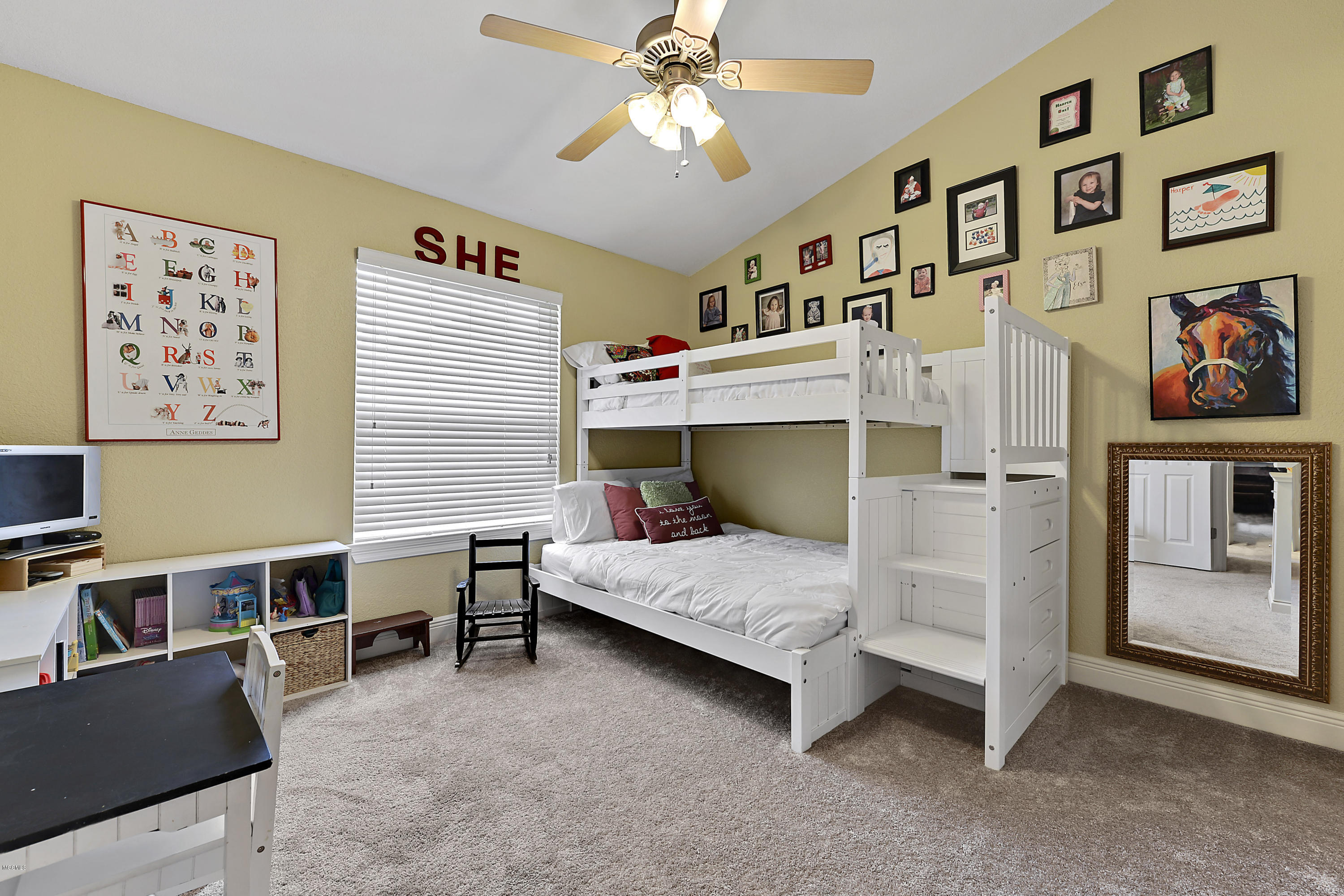 10227 Belle Vue Road D'Iberville, MS 39540 - Photo 20 of 25 Guest Bedroom