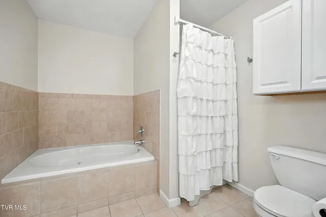 $2,600 | 127 Sarah's Way, Unit 10, Jonesborough, TN 37659