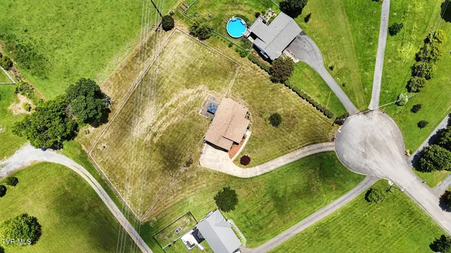 $2,600 | 127 Sarah's Way, Unit 10, Jonesborough, TN 37659