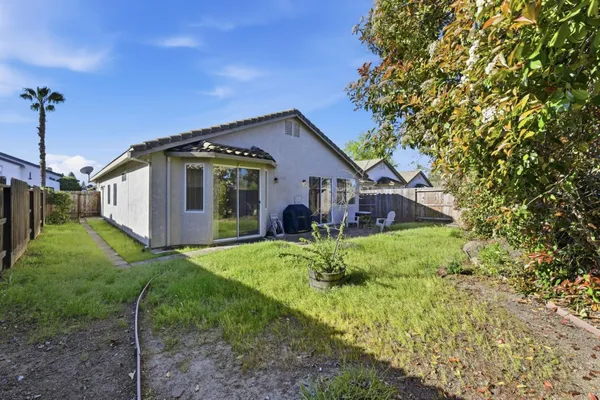 $2,625 | 357 Hatton Court, Roseville, CA 95747