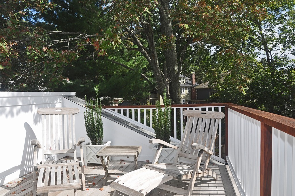 44 Hawthorn Road Milton, MA 02186 - Photo 16 of 26 Gallery Image 16