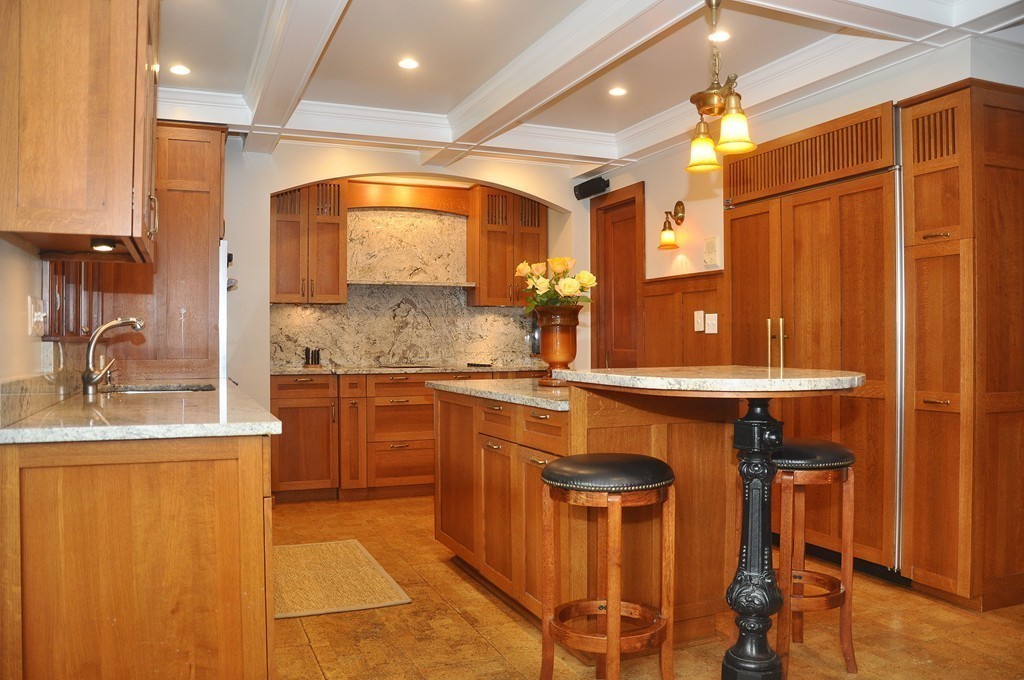 44 Hawthorn Road Milton, MA 02186 - Photo 4 of 26 Gallery Image 4