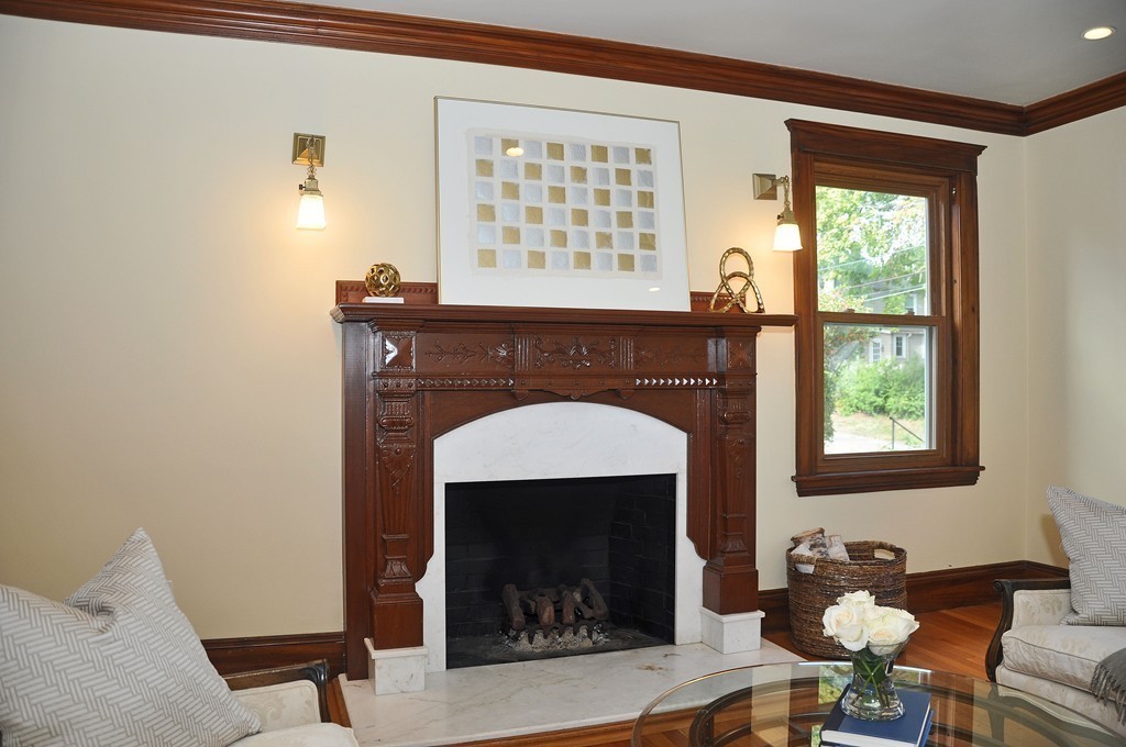 44 Hawthorn Road Milton, MA 02186 - Photo 7 of 26 Gallery Image 7