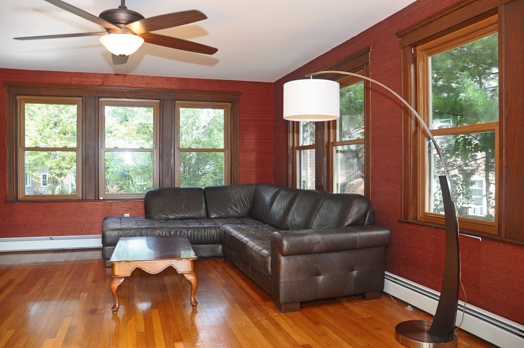 44 Hawthorn Road Milton, MA 02186 - Photo 10 of 26 Gallery Image 10
