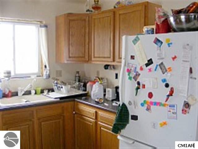 2304 South Osborn Road Sumner, MI 48889 - Photo 7 of 9 1771502-6.JPG