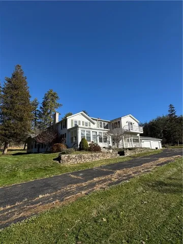 $425,000 | 324 Coleman Avenue, Big Flats, NY 14903