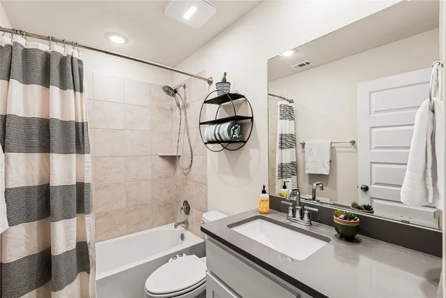 $365,000 | 862 Pepperbark Loop, Buda, TX 78610