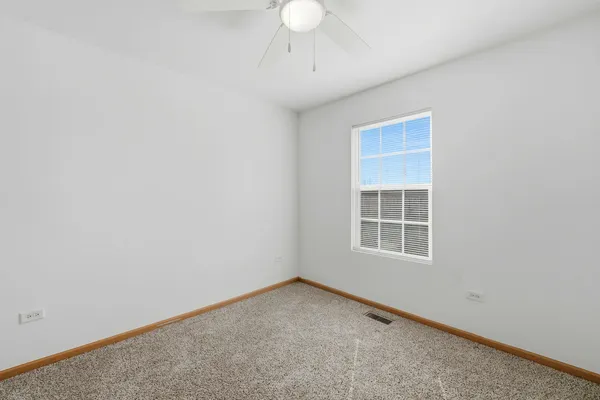 $2,400 | 1357 West Alder Creek Drive, Romeoville, IL 60446