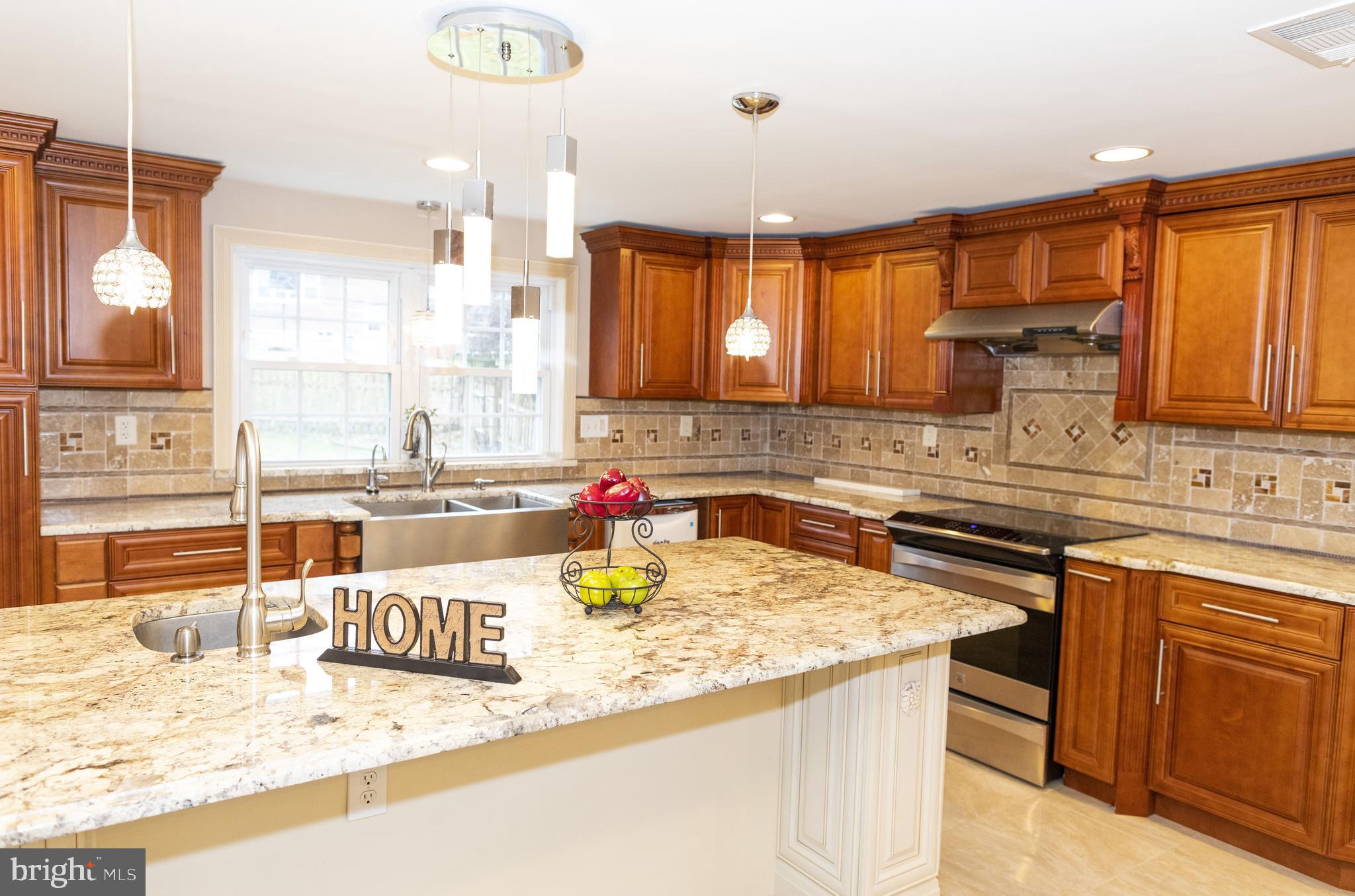 902 Sibley Road Baltimore, MD 21286 - Photo 12 of 26 Kitchen