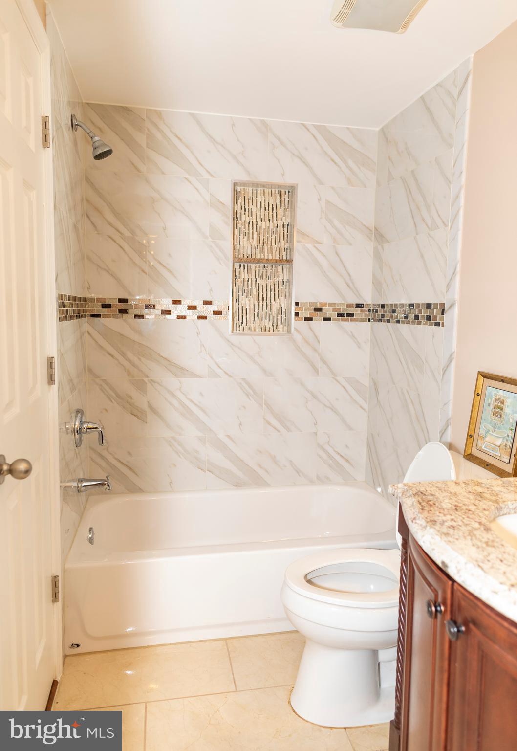 902 Sibley Road Baltimore, MD 21286 - Photo 17 of 26 Bathroom