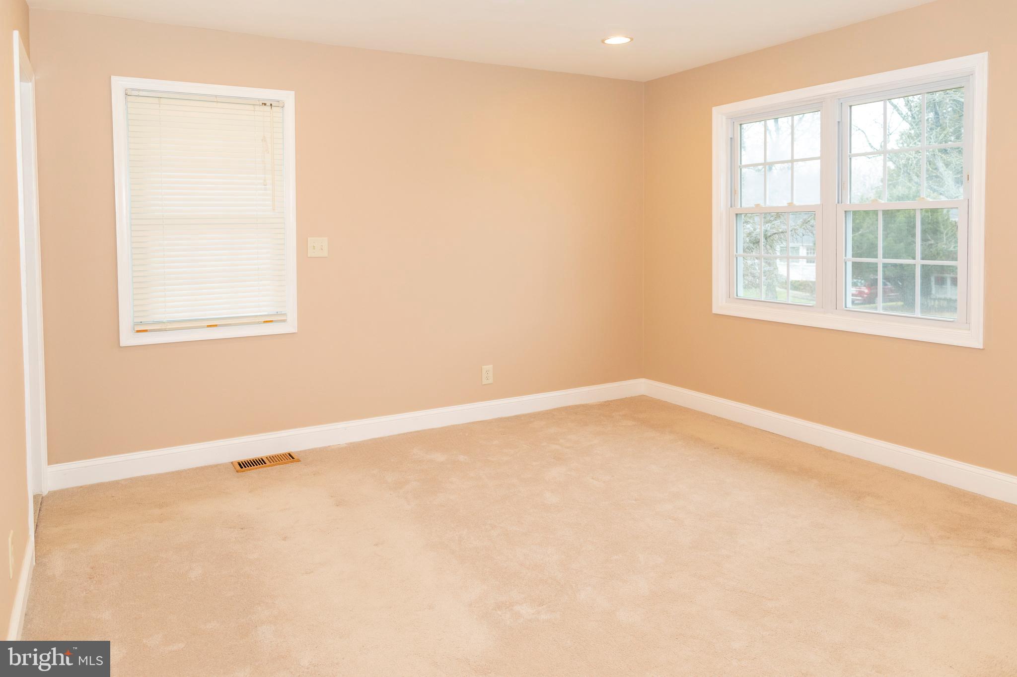 902 Sibley Road Baltimore, MD 21286 - Photo 22 of 26 Bedroom