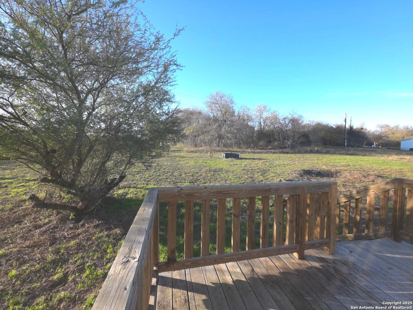 290 River Park Road Luling, TX 78648 - Photo 9 of 38