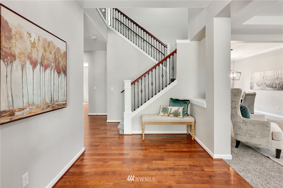 6201 Southeast 2nd Street Renton, WA 98059 - Photo 4 of 40