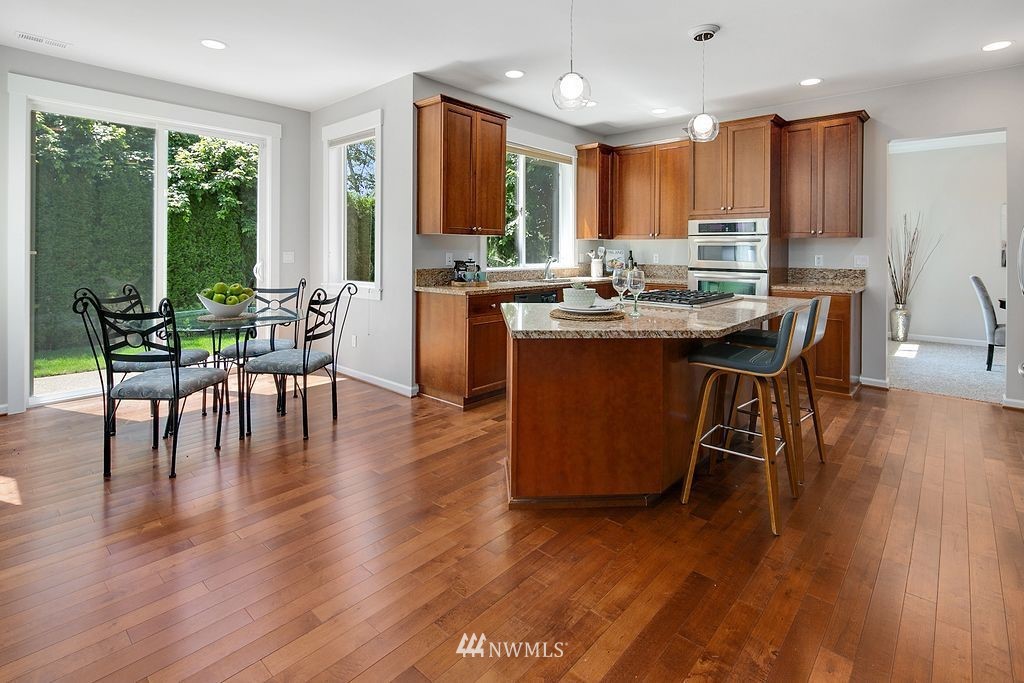 6201 Southeast 2nd Street Renton, WA 98059 - Photo 9 of 40