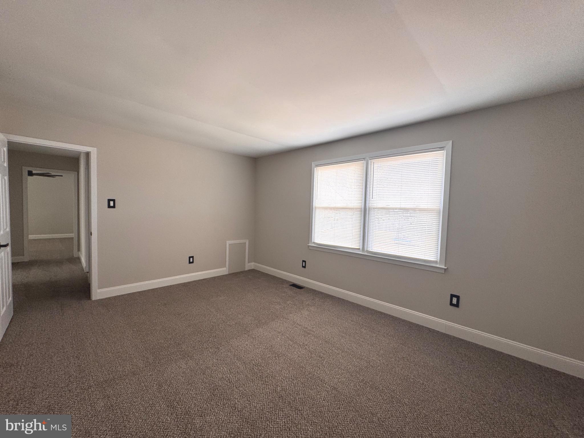 8 Framingham Road Beverly, NJ 08010 - Photo 23 of 32