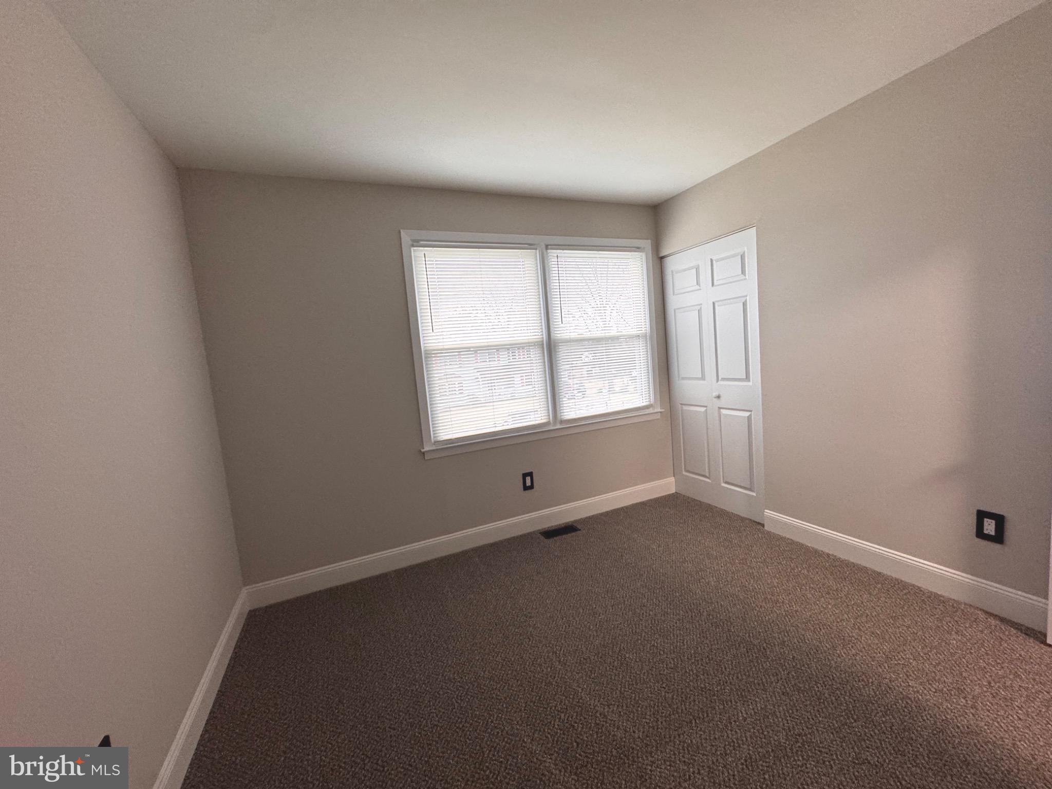 8 Framingham Road Beverly, NJ 08010 - Photo 26 of 32