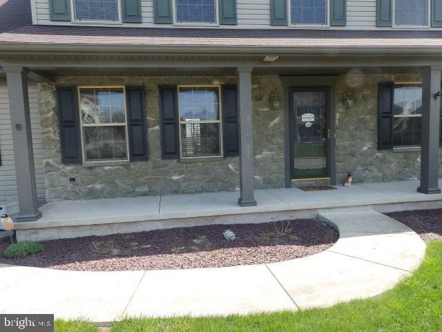 3174 Jessica Road Dover, PA 17315 - Photo 3 of 32 Gallery Image 3