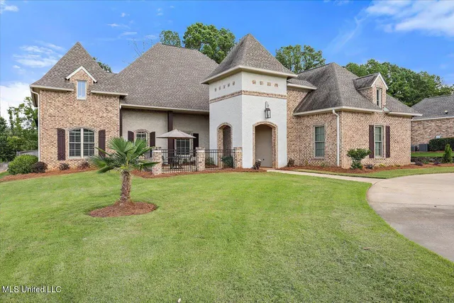 $799,000 | 213 Ironwood Plantation Boulevard, Madison, MS 39110