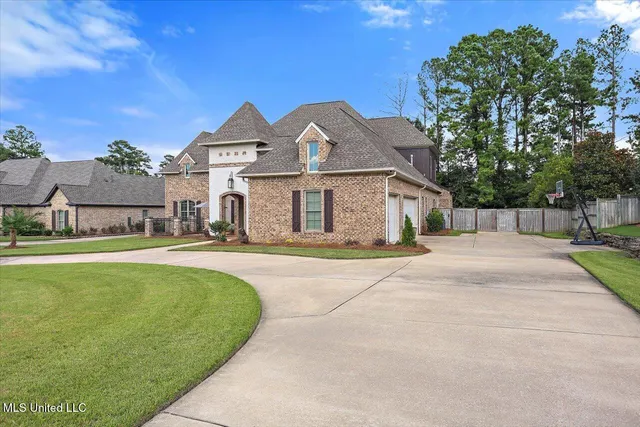 $799,000 | 213 Ironwood Plantation Boulevard, Madison, MS 39110