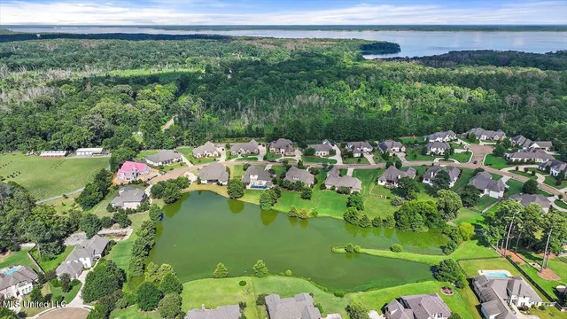 $799,000 | 213 Ironwood Plantation Boulevard, Madison, MS 39110