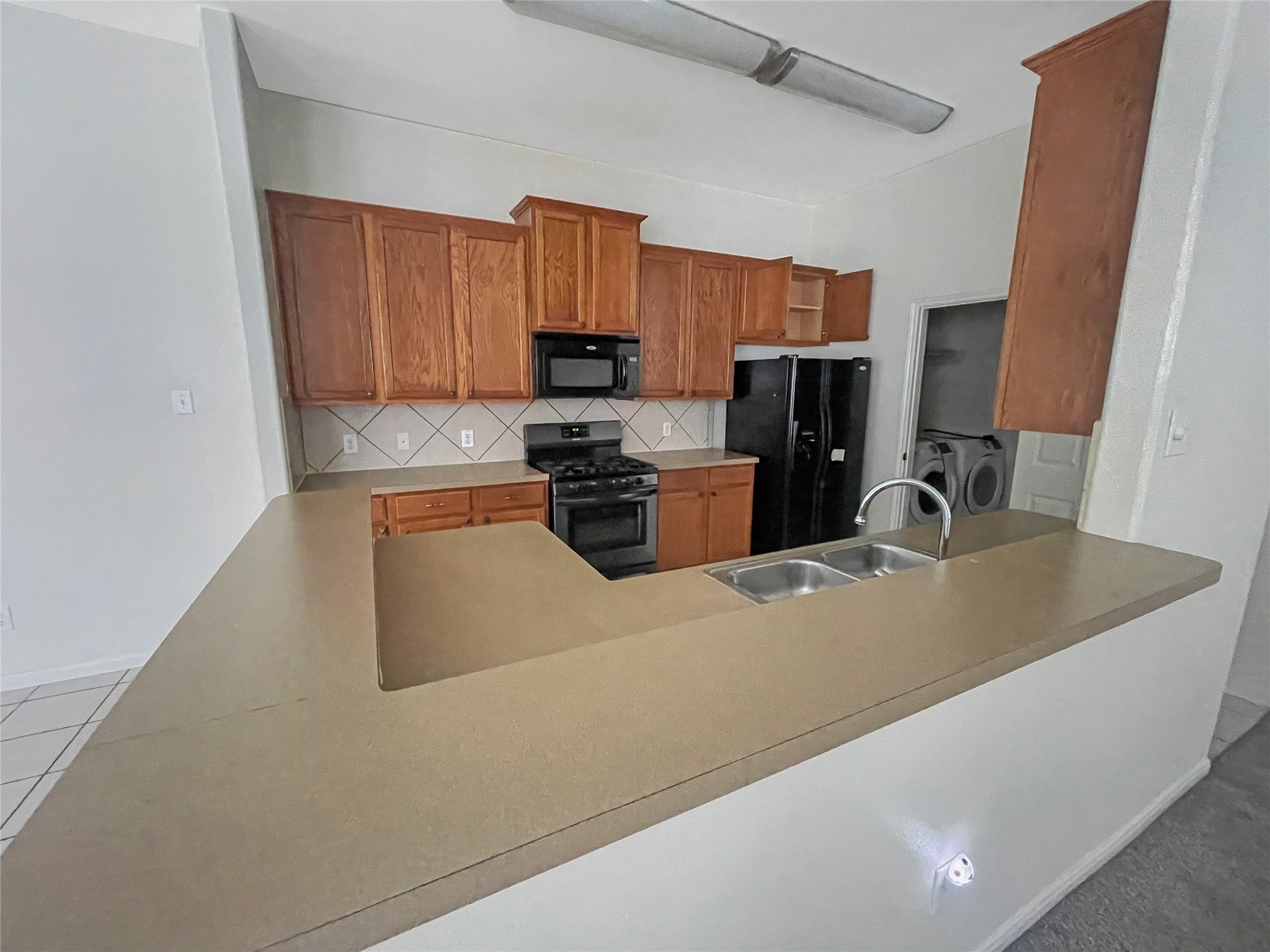 21314 Bella Flora Court Spring, TX 77379 - Photo 7 of 19 Kitchen
