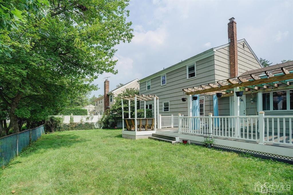 7 Calvert Avenue East Edison, NJ 08820 - Photo 4 of 47