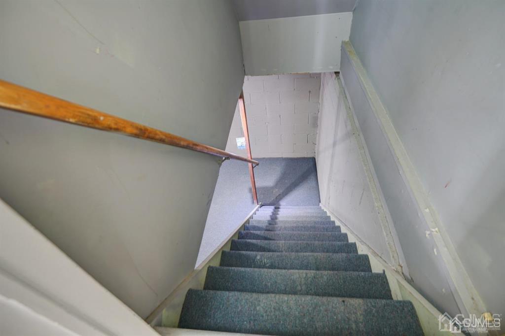 7 Calvert Avenue East Edison, NJ 08820 - Photo 41 of 47