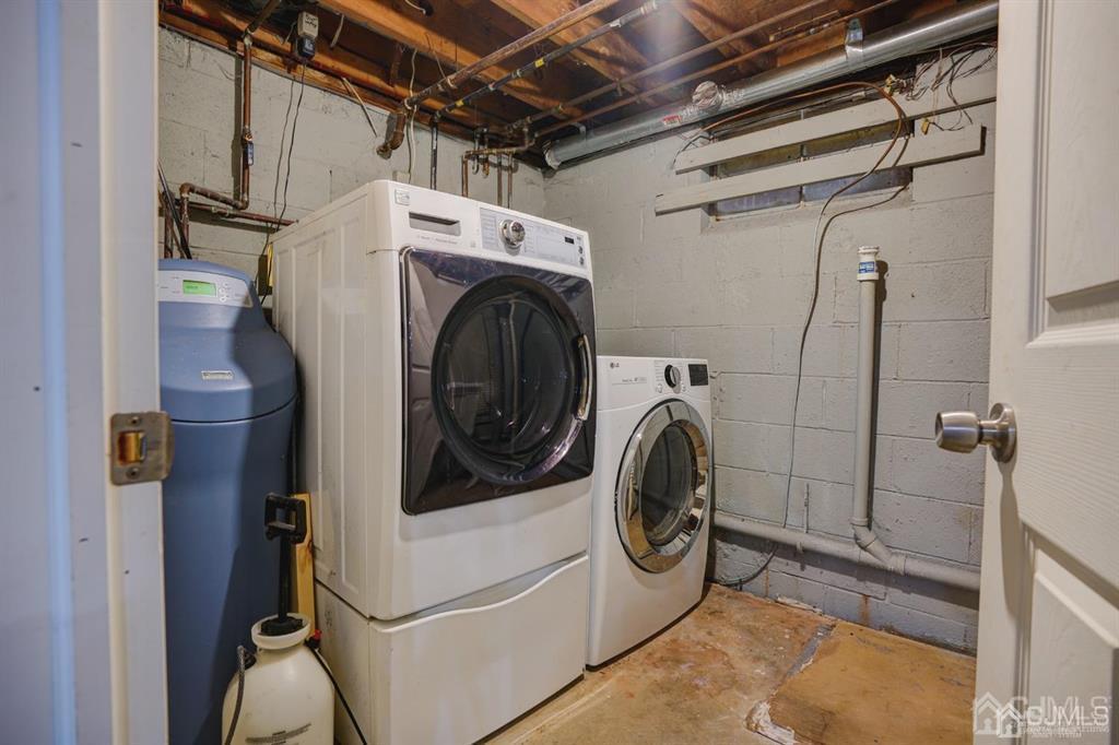 7 Calvert Avenue East Edison, NJ 08820 - Photo 44 of 47