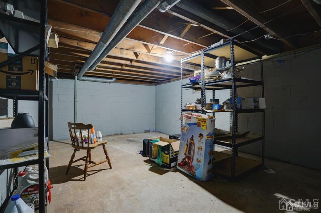 7 Calvert Avenue East Edison, NJ 08820 - Photo 45 of 47