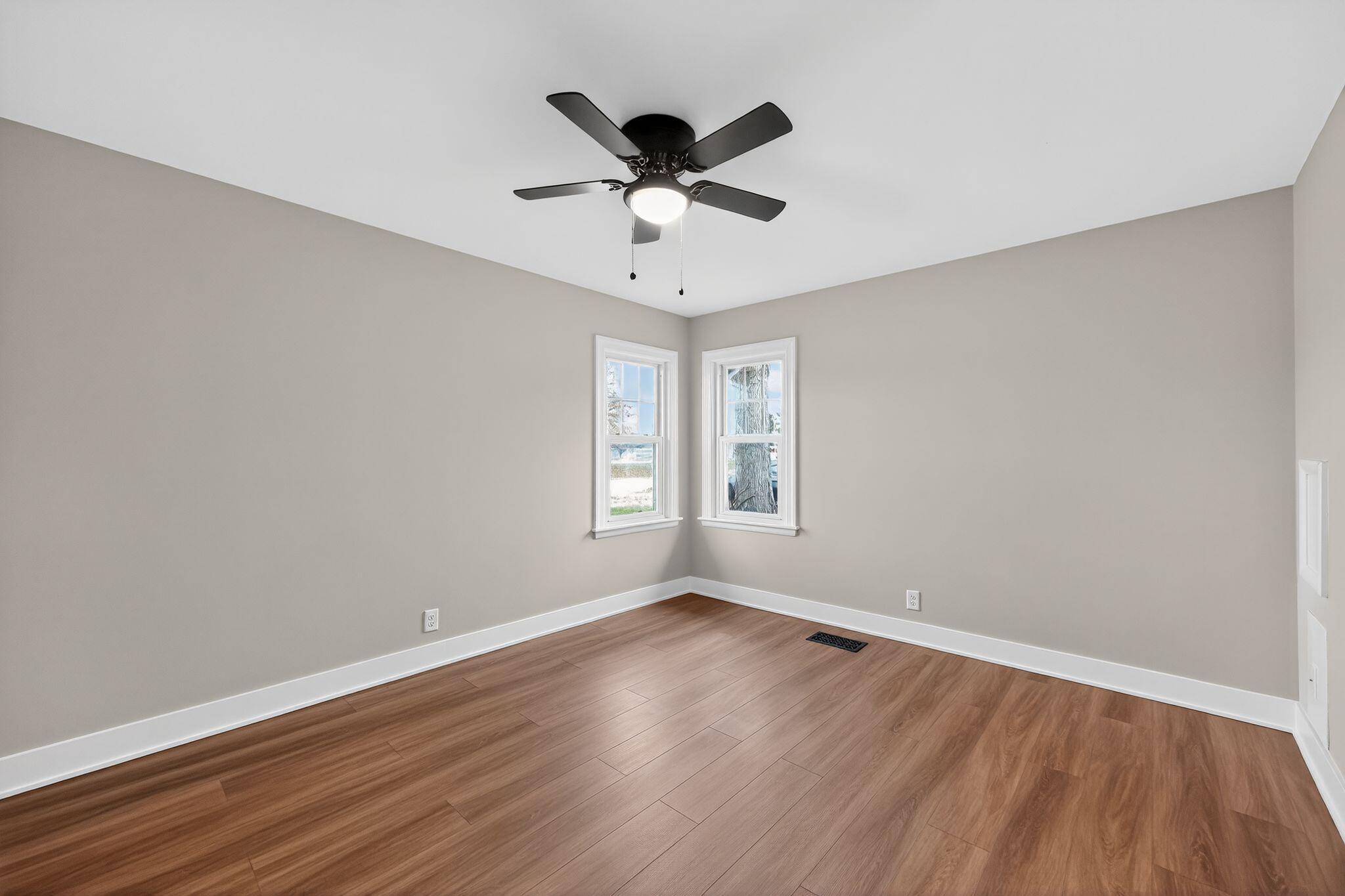 1311 Roosevelt Road Valparaiso, IN 46383 - Photo 12 of 27 2048x1365