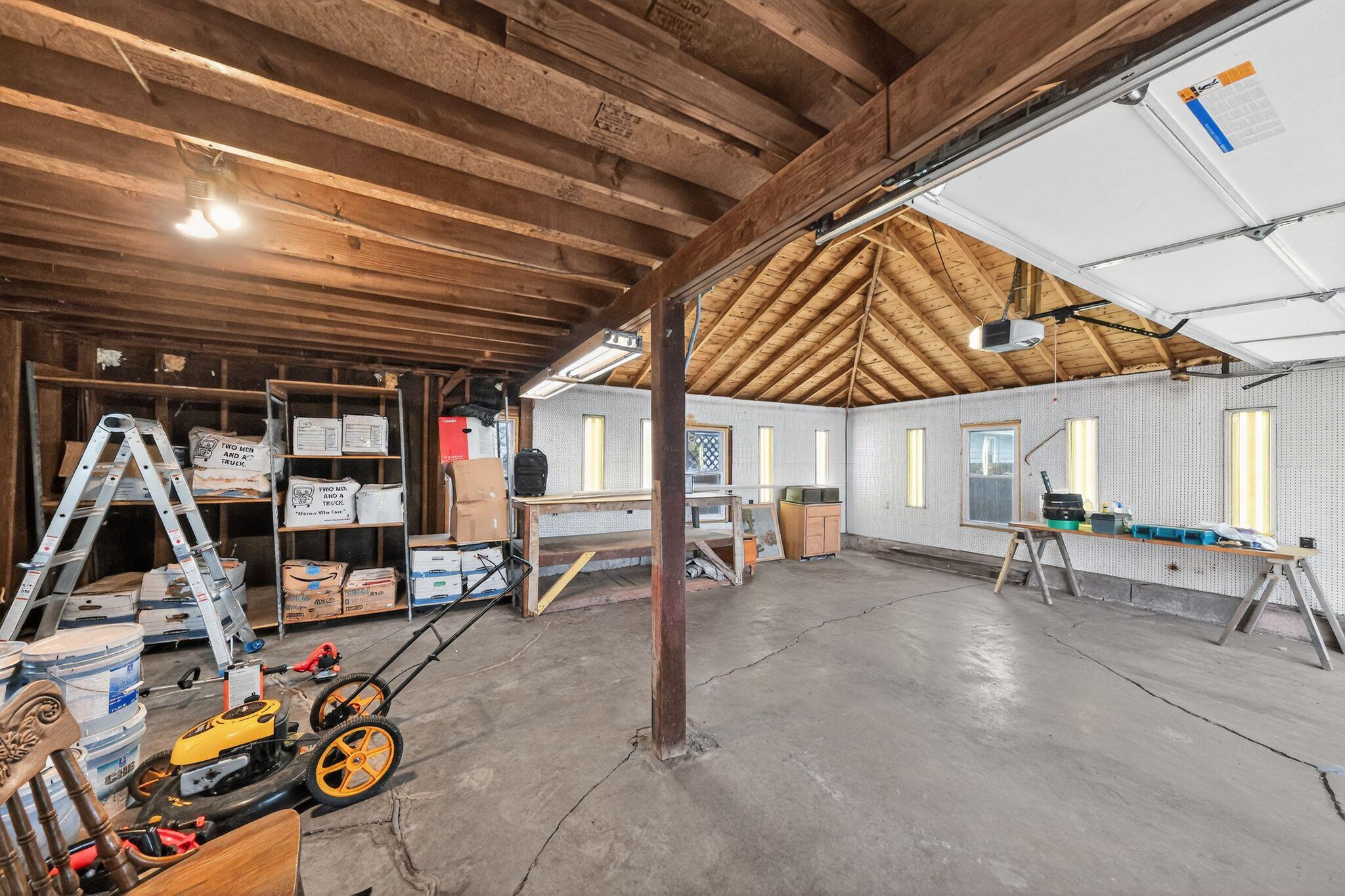 1311 Roosevelt Road Valparaiso, IN 46383 - Photo 27 of 27 2048x1365