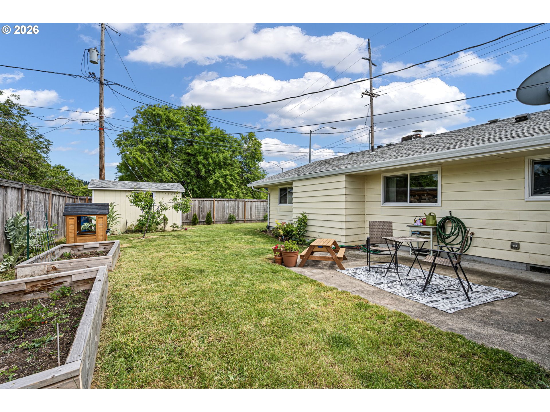 2895 Ferry Street Eugene, OR 97405 - Photo 27 of 36