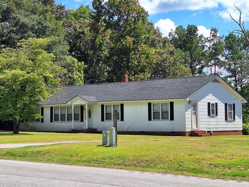 2519 Jamestown Road Bishopville, SC 29010 - Photo 1 of 36