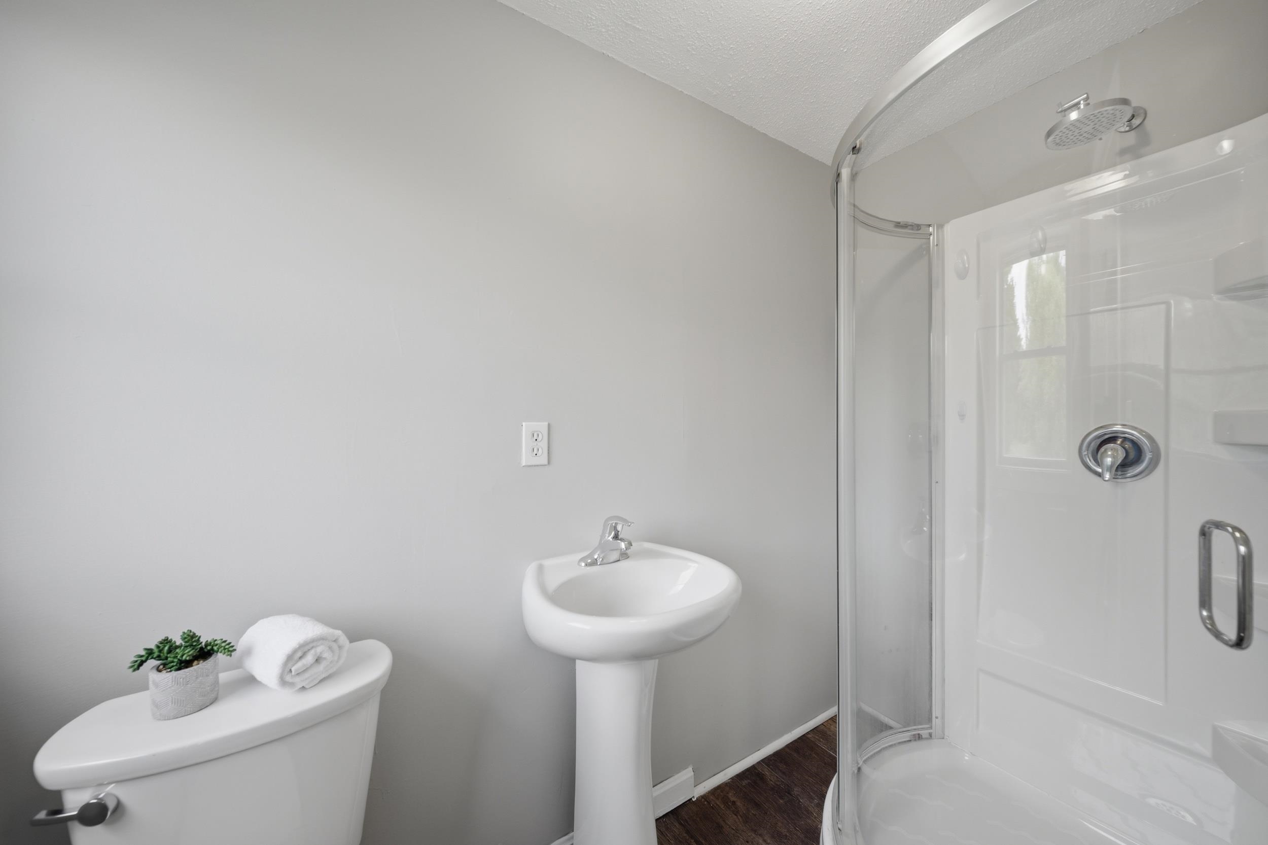 16 Roberts Road Litchfield, NH 03052 - Photo 23 of 56 Gallery Image 23